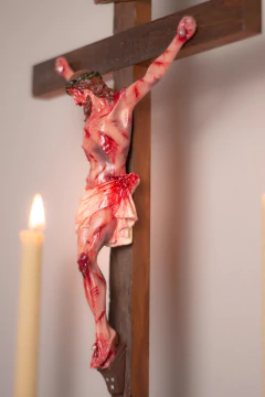 58cm Barroco - Crucifixo Realista com Base - Atelieomonte