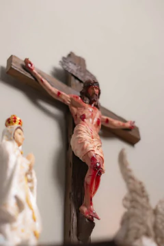 50cm Calvário - Crucifixo Realista Parede - Atelieomonte