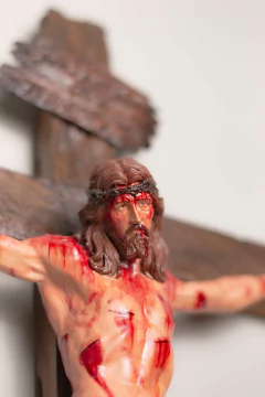 58cm Calvário - Crucifixo Realista com Base