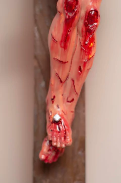 Imagem do 58cm Flagelo - Crucifixo Realista com Base